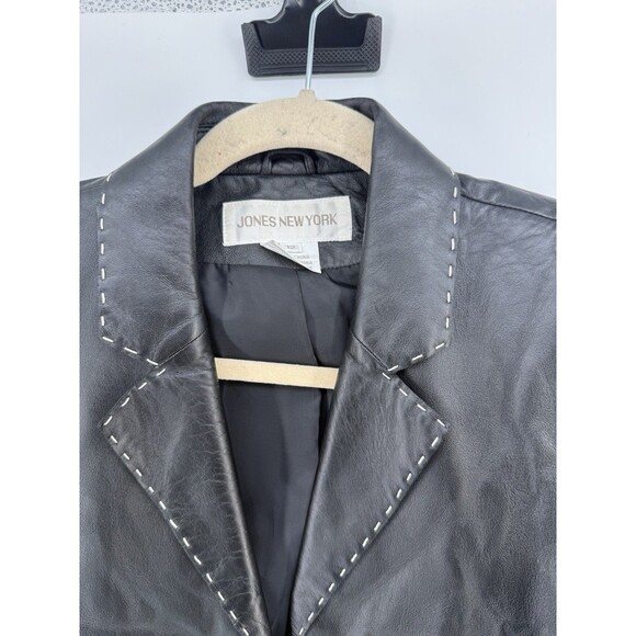Womens Jones New York Black Leather Jacket 12 Beautiful Stitching Details - Picture 2 of 11